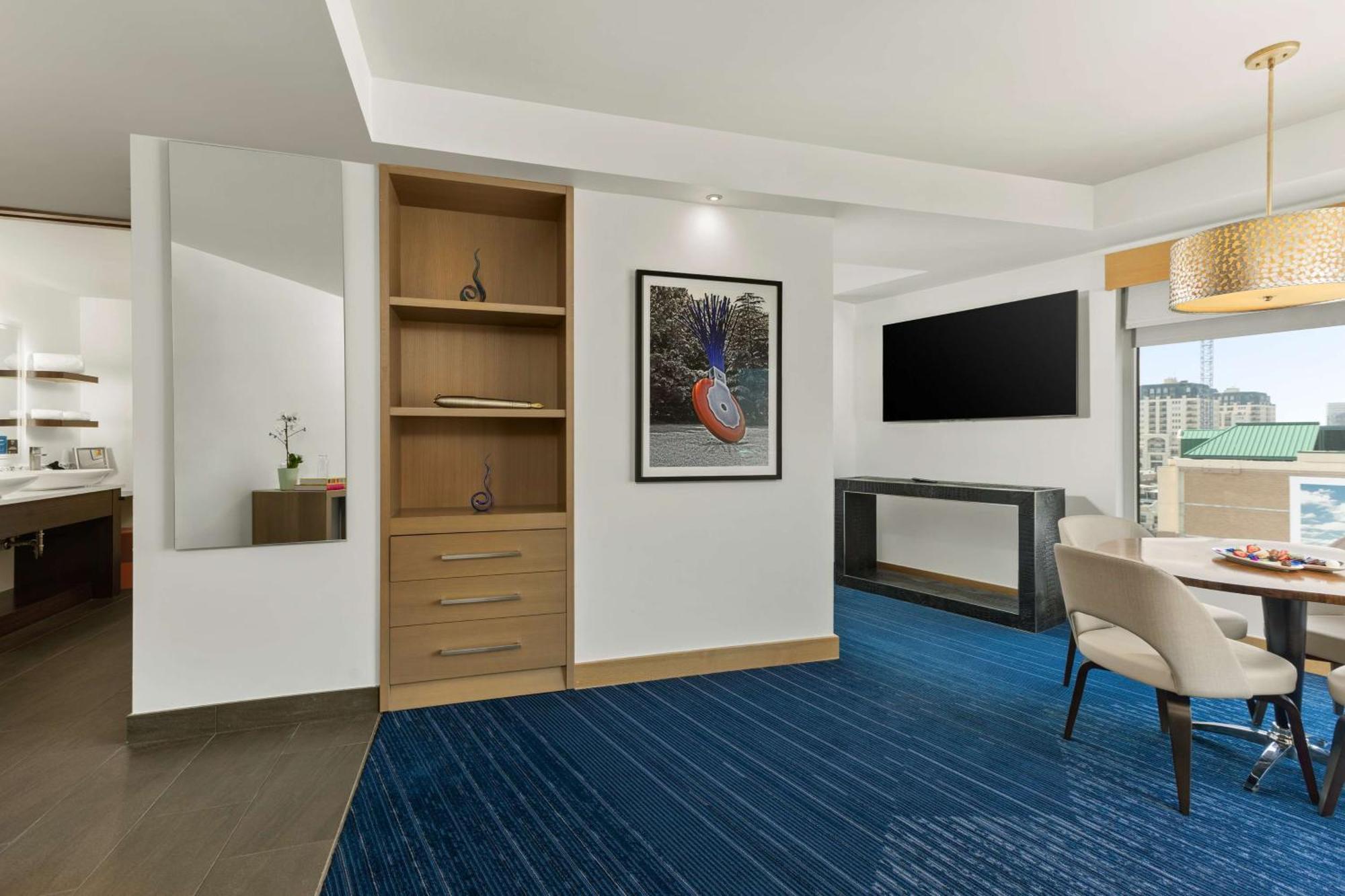 The Art Hotel Denver, Curio Collection By Hilton المظهر الخارجي الصورة